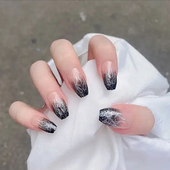 24 Pcs Dark Flame Fake Nails - Picture 5 of 7